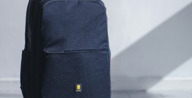 Mochila de viaje ligera con equipaje organizado