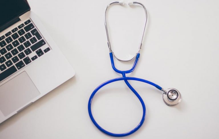 Seguro médico internacional en 2026: guía completa, coberturas y precios